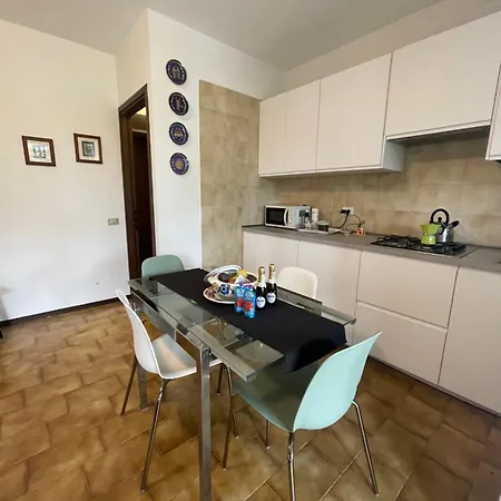 Apartment La Casa Di Lalla *