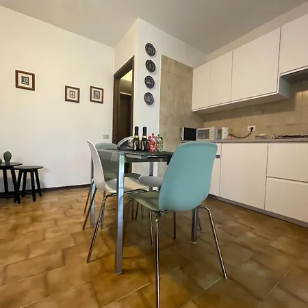 La Casa Di Lalla Apartment Fiumelatte