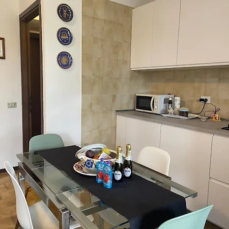 Apartment La Casa Di Lalla *
