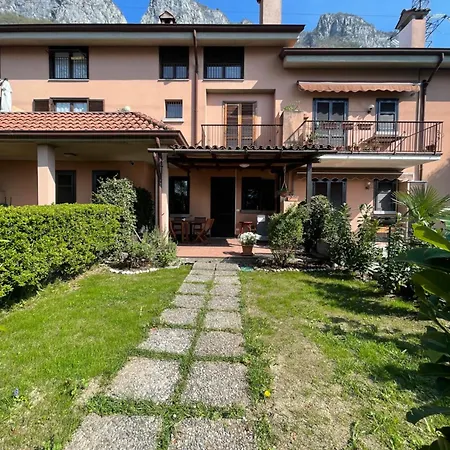 Apartment La Casa Di Lalla Fiumelatte